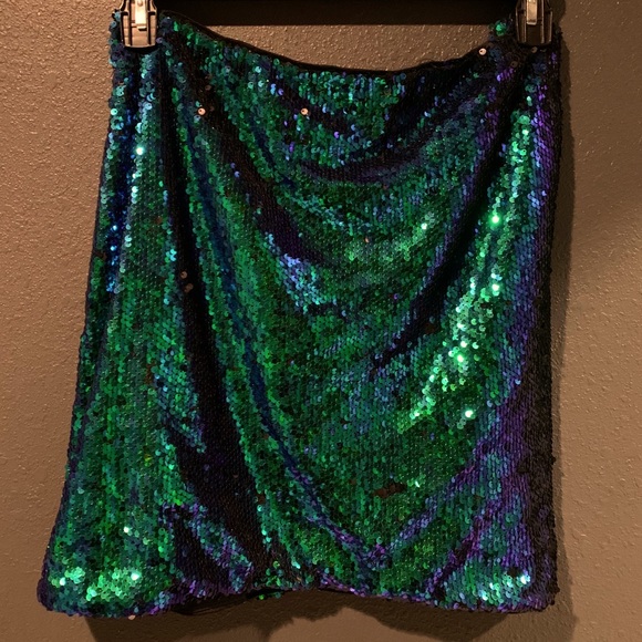 Teal Sequin Miniskirt - Picture 1 of 2